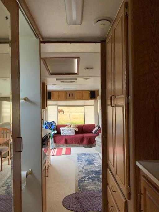 Mission Mountain Camper Appartement Saint Ignatius Buitenkant foto