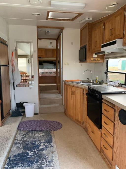 Mission Mountain Camper Appartement Saint Ignatius Buitenkant foto