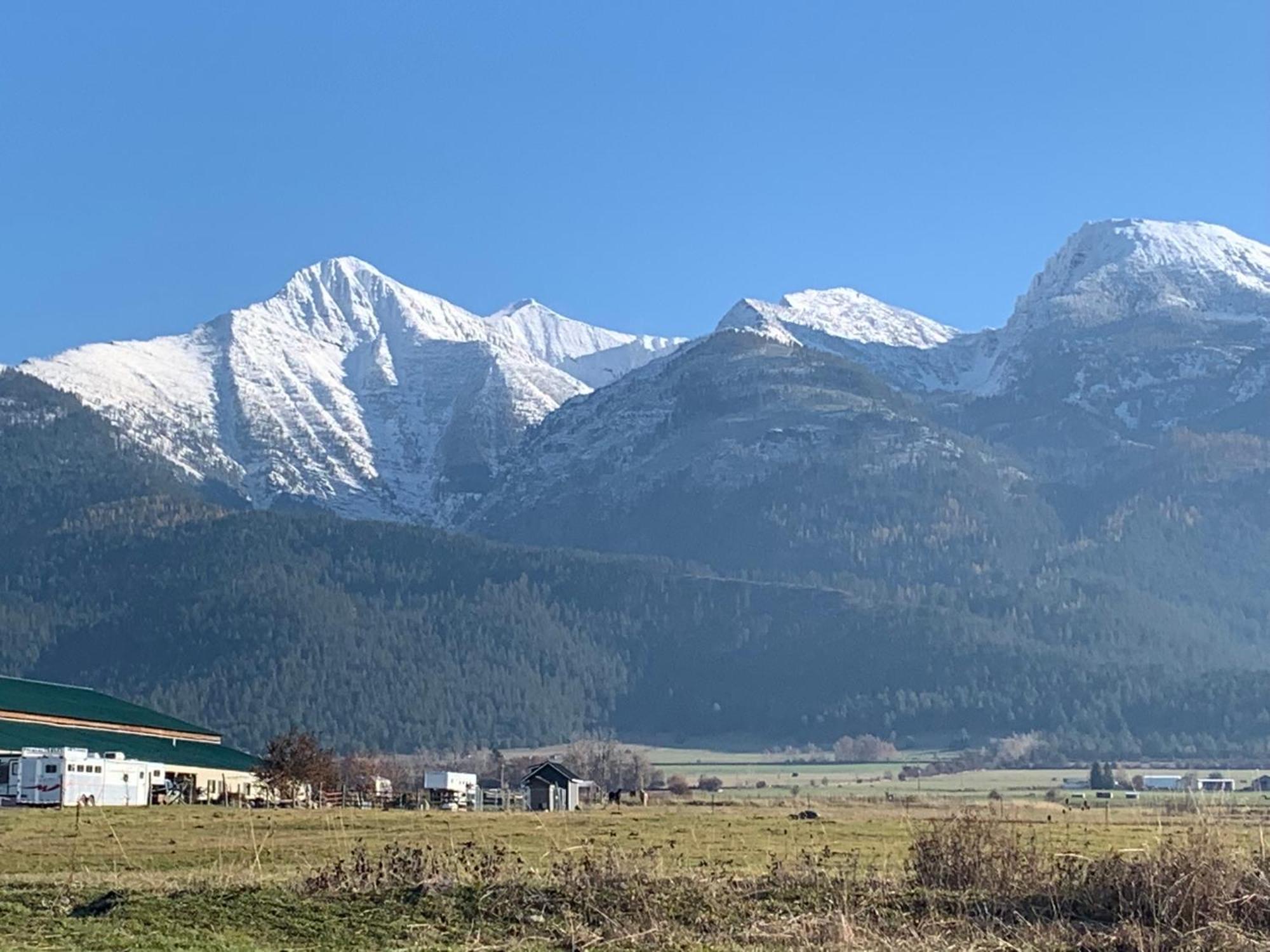 Mission Mountain Camper Appartement Saint Ignatius Buitenkant foto